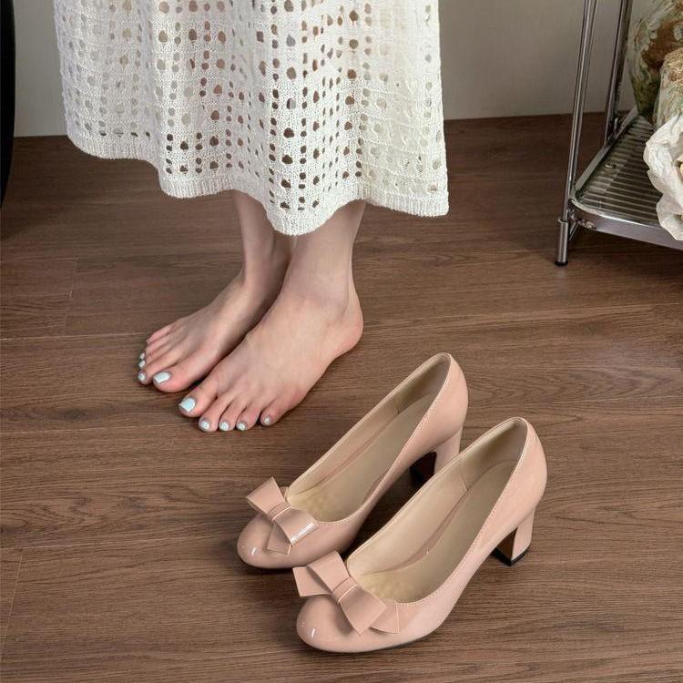 Daily with bow, light mouth single shoes, high heels, spring and autumn nude skirt, round head, gentle wind thick heel