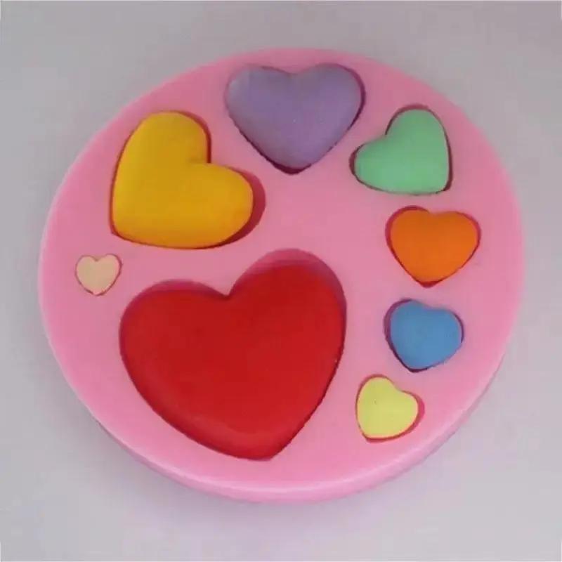 DIY Heart-shaped Cake Mold Colorful Chocolate Candy Paste Heart-shaped Cake Decoration Tool Gummy Silicone Mold Household Items