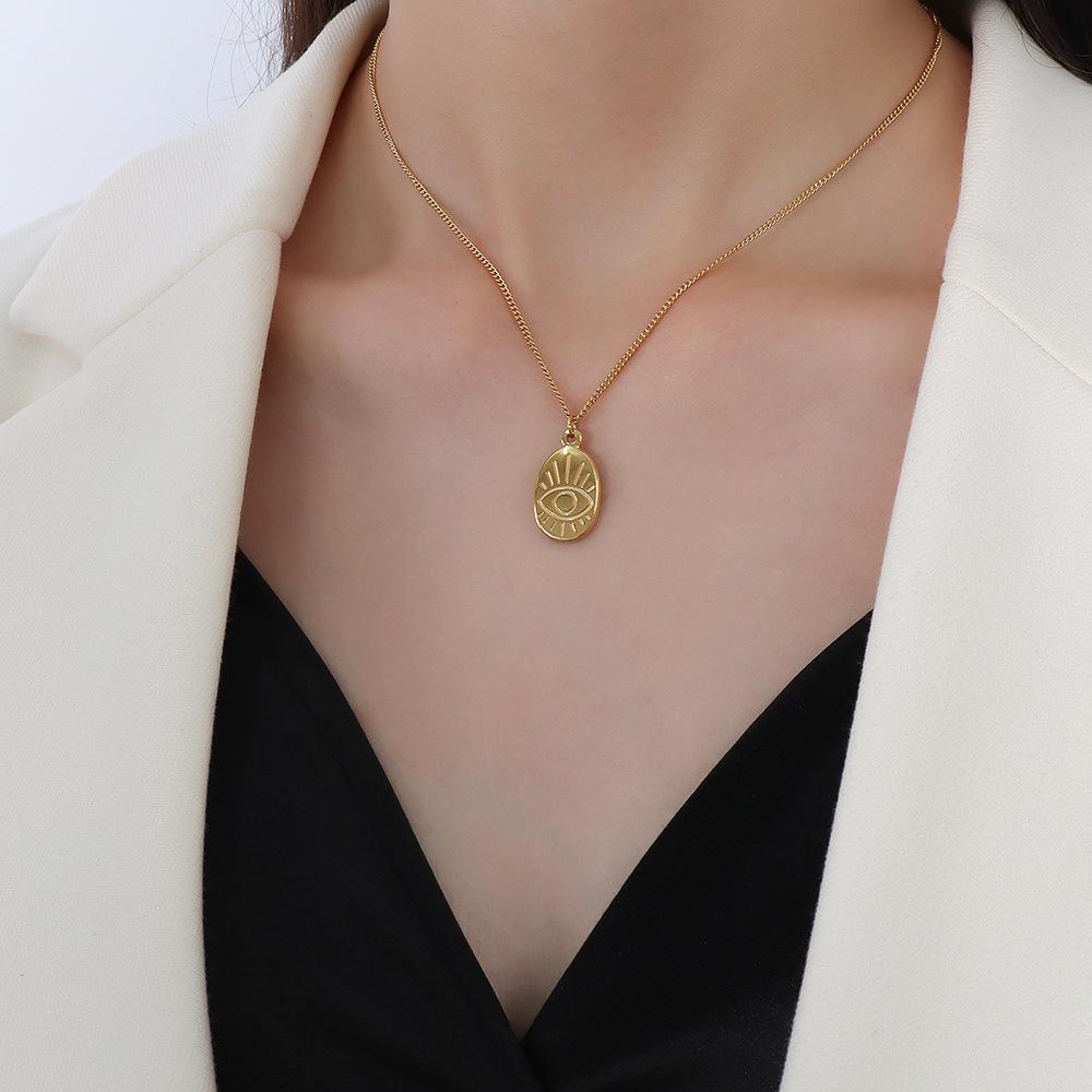 Devil'S Eye Geometric Oval Pendant Necklace Stacked Collarbone Chain Female Niche Ins Premium Durable Quality Useful