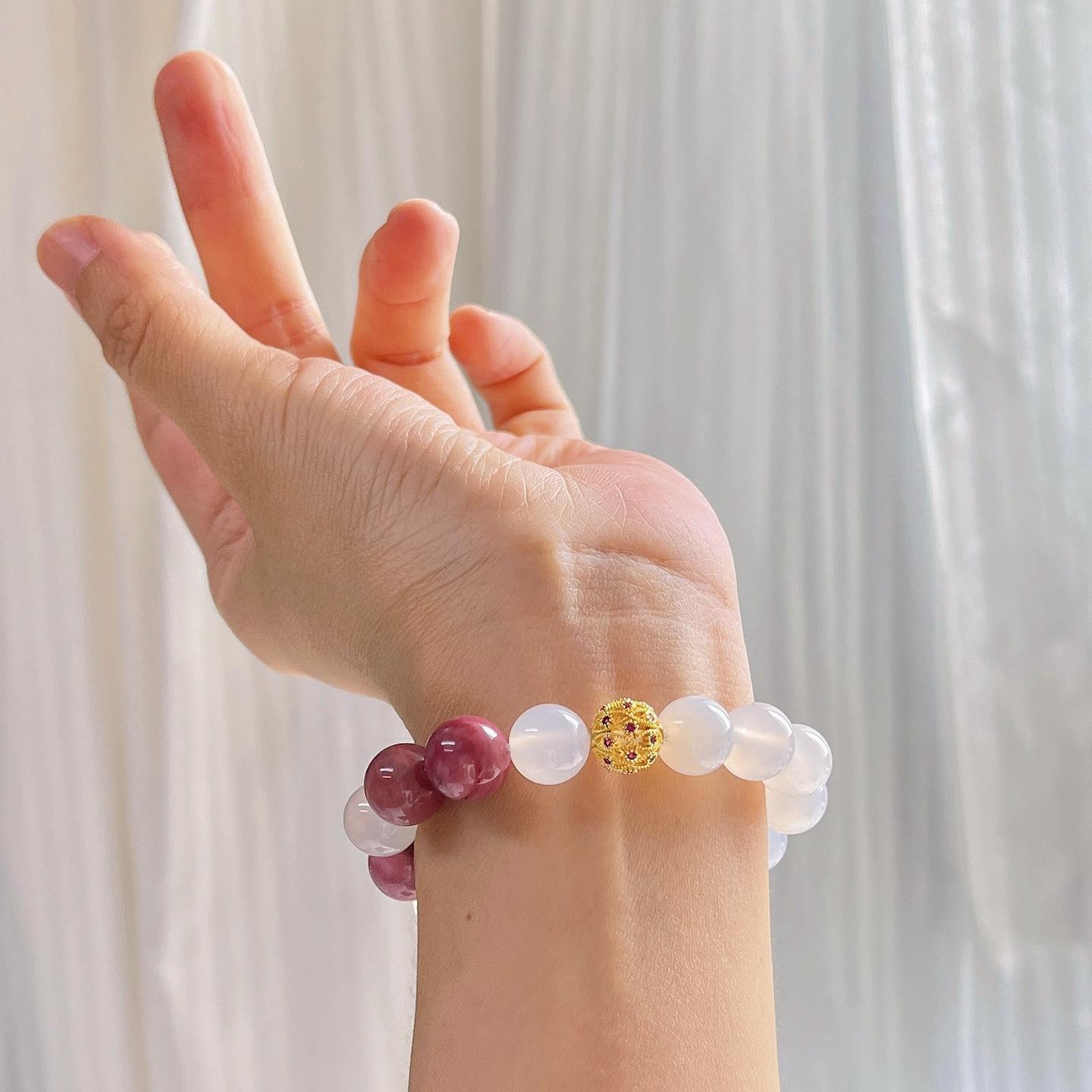 10Mm Natural White Chalcedony Mahogany Pattern Design Bracelet Bracelet
