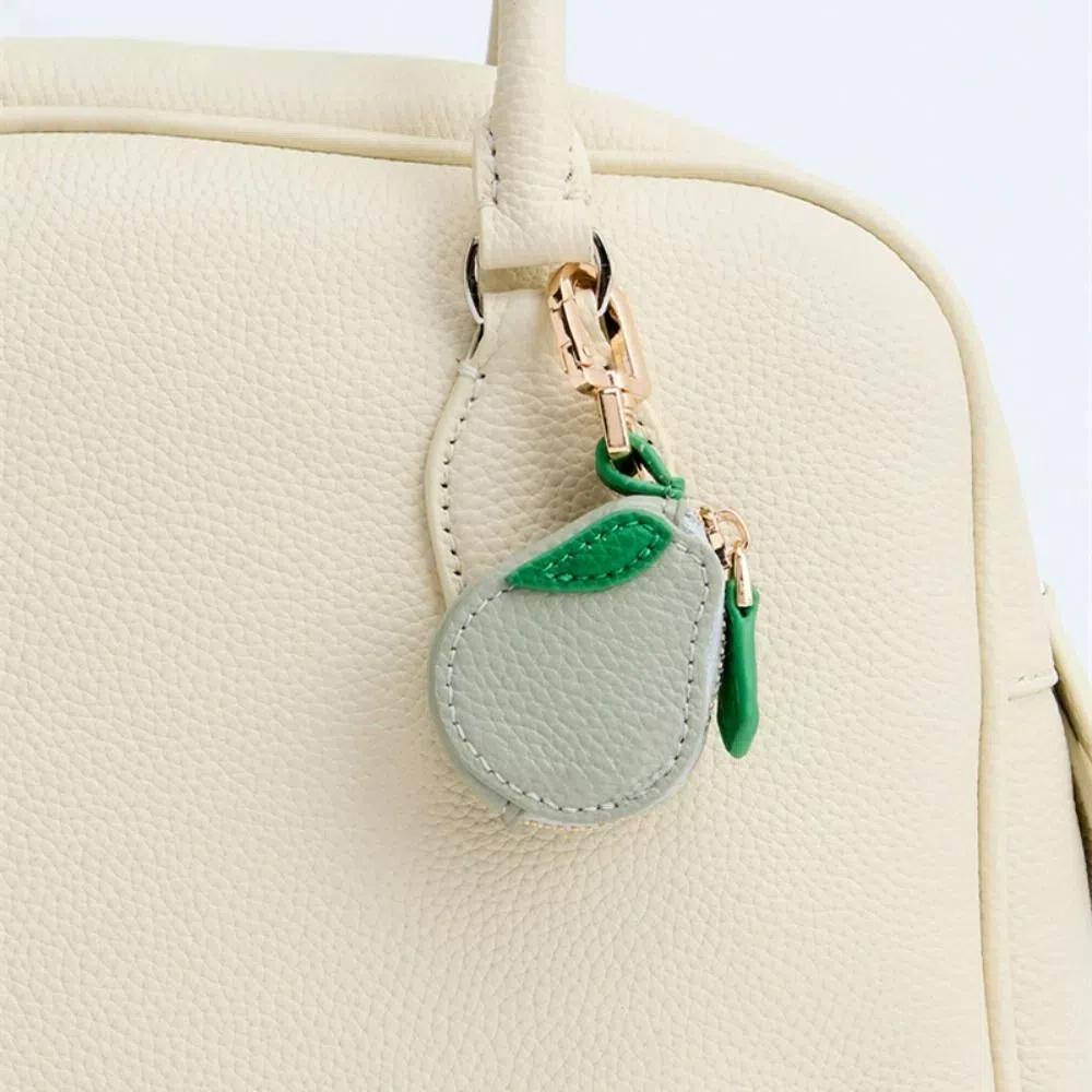 Stylish Mini Fruit Keychain Purse Charming Leather Keychain Purse Portable Cute Design Pear Shaped Wallet Girl Accessories