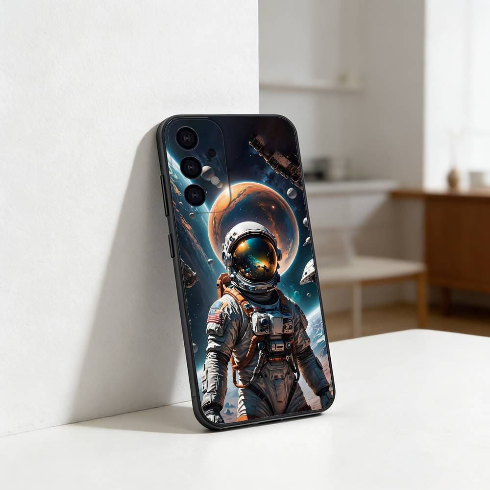 Lovely A-Astronaut Phone Case For Samsung S25,S24,S21,S22,S23,S30,Ultra,S20,Plus,Fe,Lite Black Shell Samsung S235G
