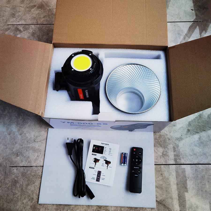 Live Broadcast Fill Light Kit: Dual Color Temperature, High Brightness, Beauty Whitening Soft Light for Photography.