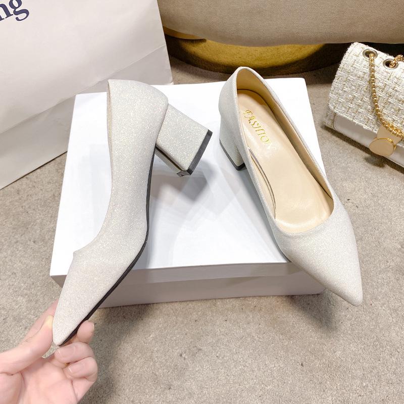 Velvet Pointed-Toe Chunky Heel Bridal Shoes - 2026 New Style, Comfortable High Heels for Women