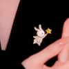 The Star-picking Little Rabbit Brooch Is A High-end Feminine Brooch with A Unique Design of A Mother-of-pearl Corsage