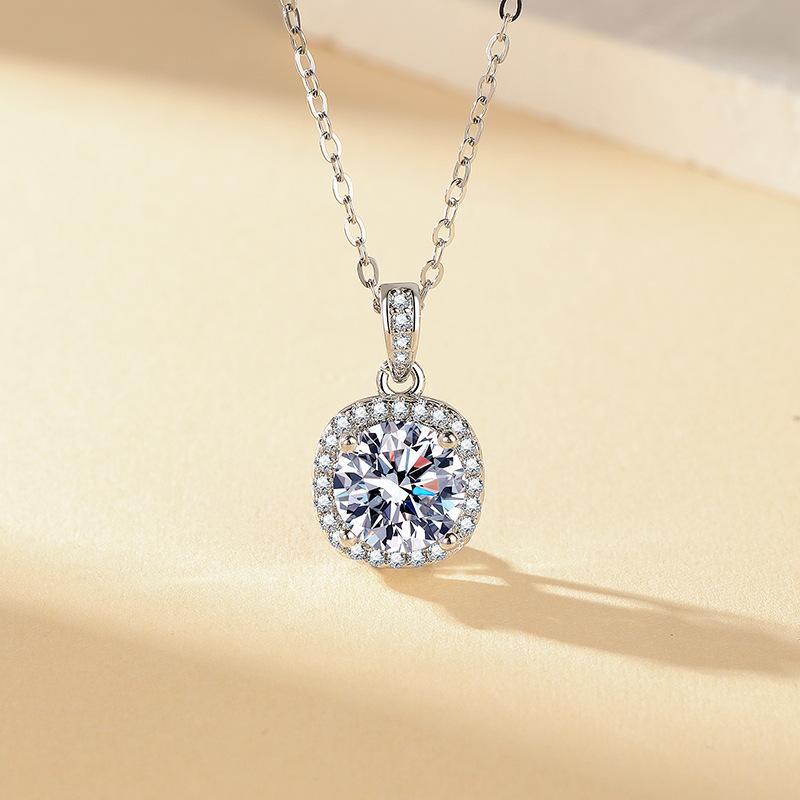 2026 New Simple Fashion Flash Diamond Bracelet Ring Pendant Femininity Light Luxury Jewelry Set