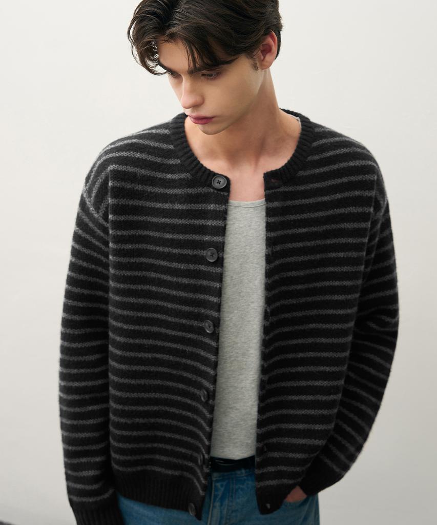 Draw Fit Striped Hairy Crop Round Cardigan [Black]