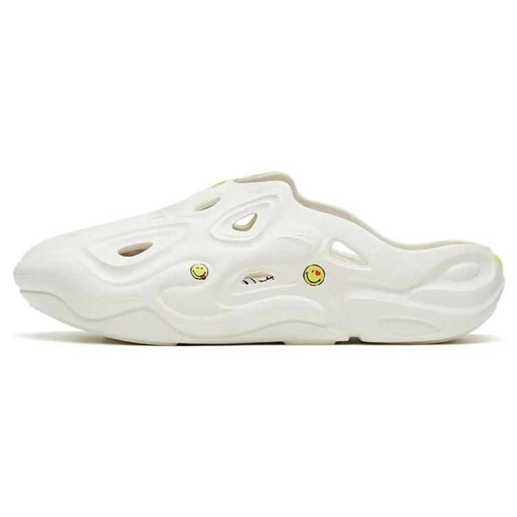 ANTA Chao Bai 1.0 Slides  White  Men s 112338501-1 EU 41