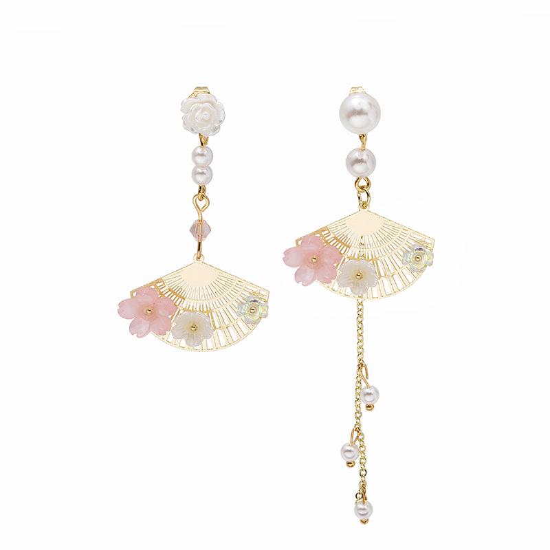 

Tassel Long Earrings, Chinese Style Fan, Super Fairy Temperament, Tassel Showing Face, Thin Stud Earrings, Girl Earrings.