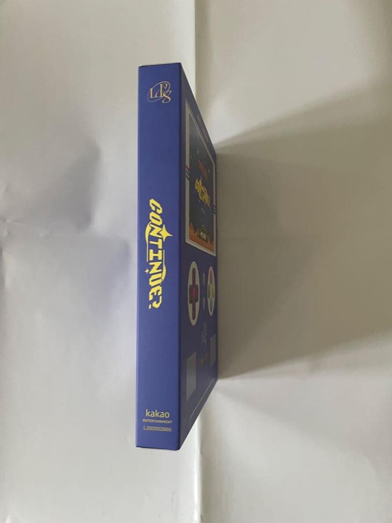 [USED] LUN8 1st Mini Album CONTINUE?