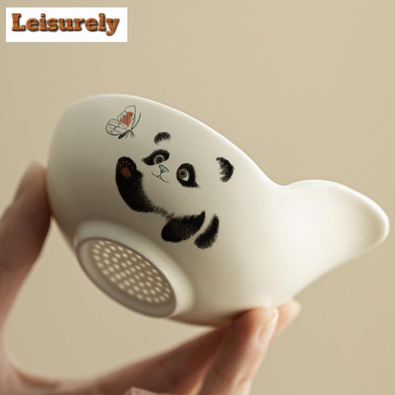 Cream Ding Kiln Panda Play Butterfly Tea Separator Infusor Vintage Tea Strainer Dispenser Tea Making Filter Tea Services Craft
