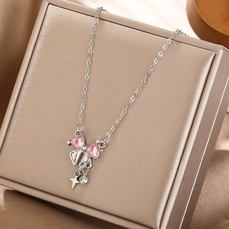 Fashion Fairy Pink Crystal Bow Knot Pendant Necklaces Y2K Girls Sweet Rhinestone Heart Clavicle Chain Women Jewelry Gifts