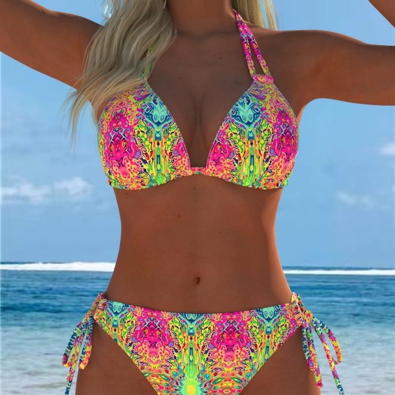 The New European and American Split Printing Splicing Neck Women's Split Swimsuit Bikini Suit Is Sexy