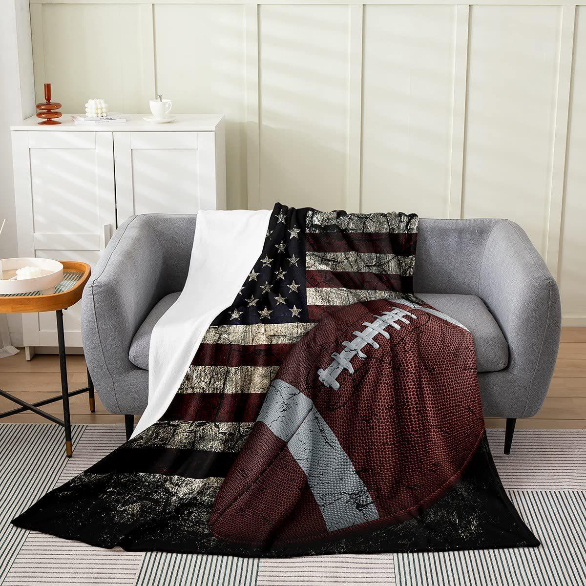 

Sports Ball Print Blanket Super Soft Comfortable Flannel Blanket Nap Blanket 70x100cm