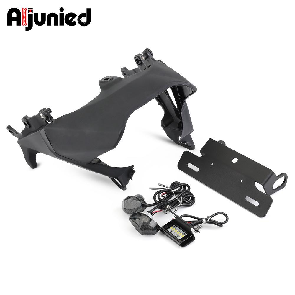 Honda CBR1000RR Tail Tidy with Black Turn Signals - Modified Short Tail License Plate Holder & Fender Accessories