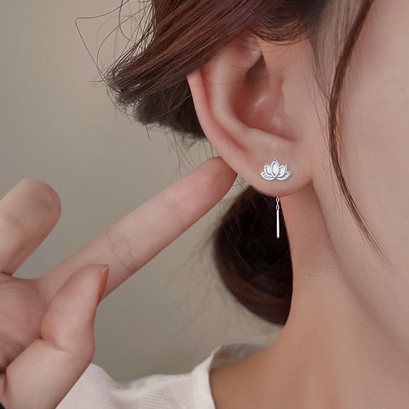 Frische Lotusblumen Quastenohrringe: Vintage chinesischer Stil mit minimalistischem Lotus-Samenkopf-Design für Frauen