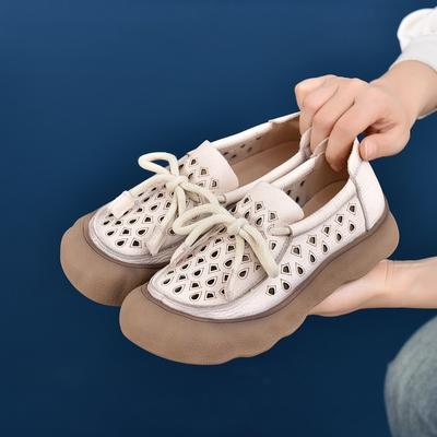 The First Layer of Cowhide Retro Hole Shoes Women's Spring and Summer New Hollow Breathable Leather Casual Softsoled Sandals