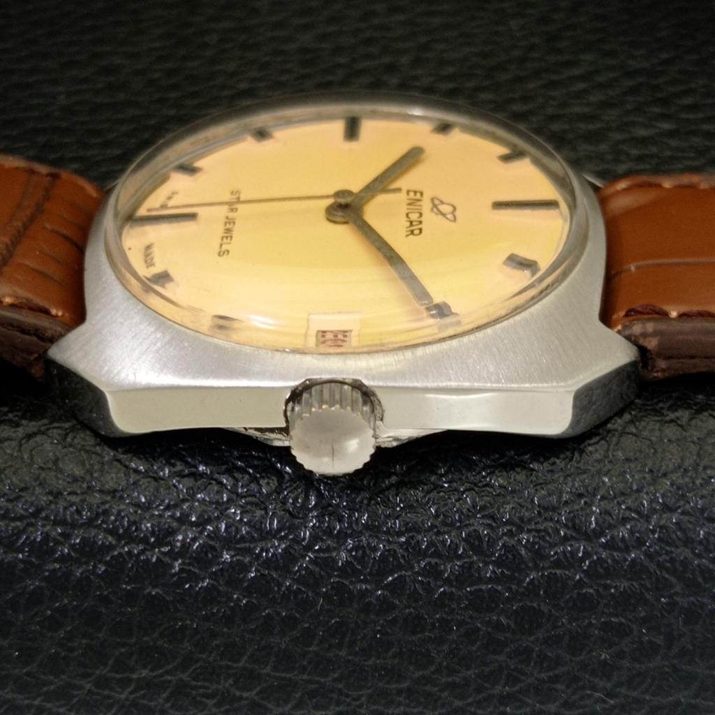 VINTAGE ENICAR STAR JEWELS HAND-WINDING SWISS MENS BEIGE DIAL WATCH A700137-5 R201-a700137