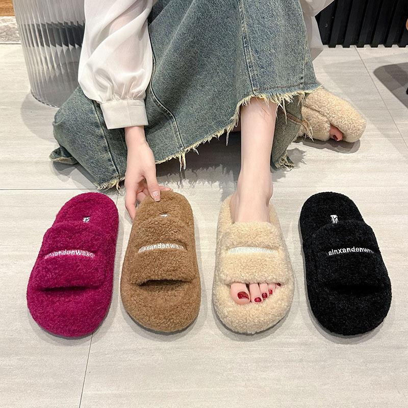 Niche Mao Mao slippers women's 2025 new Korean version ins trendy shoes autumn and winter embroidery thick-soled soft Mao Mao cotton slippers