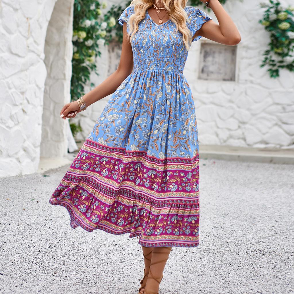 Sommerliches Freizeitkleid Neuer Druck V-Ausschnitt Flatterärmel Böhmischer Stil Kleid