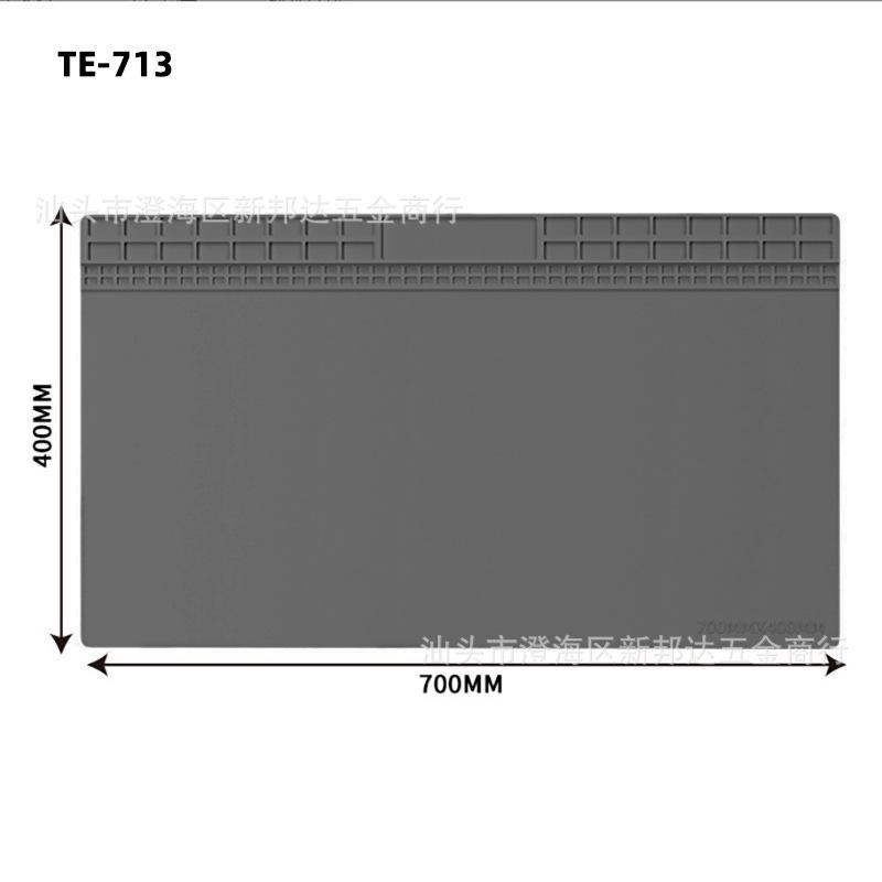 Heat-Resistant Magnetic Silicone Repair Mat for Electronics with Screw Holders and Soldering Stations