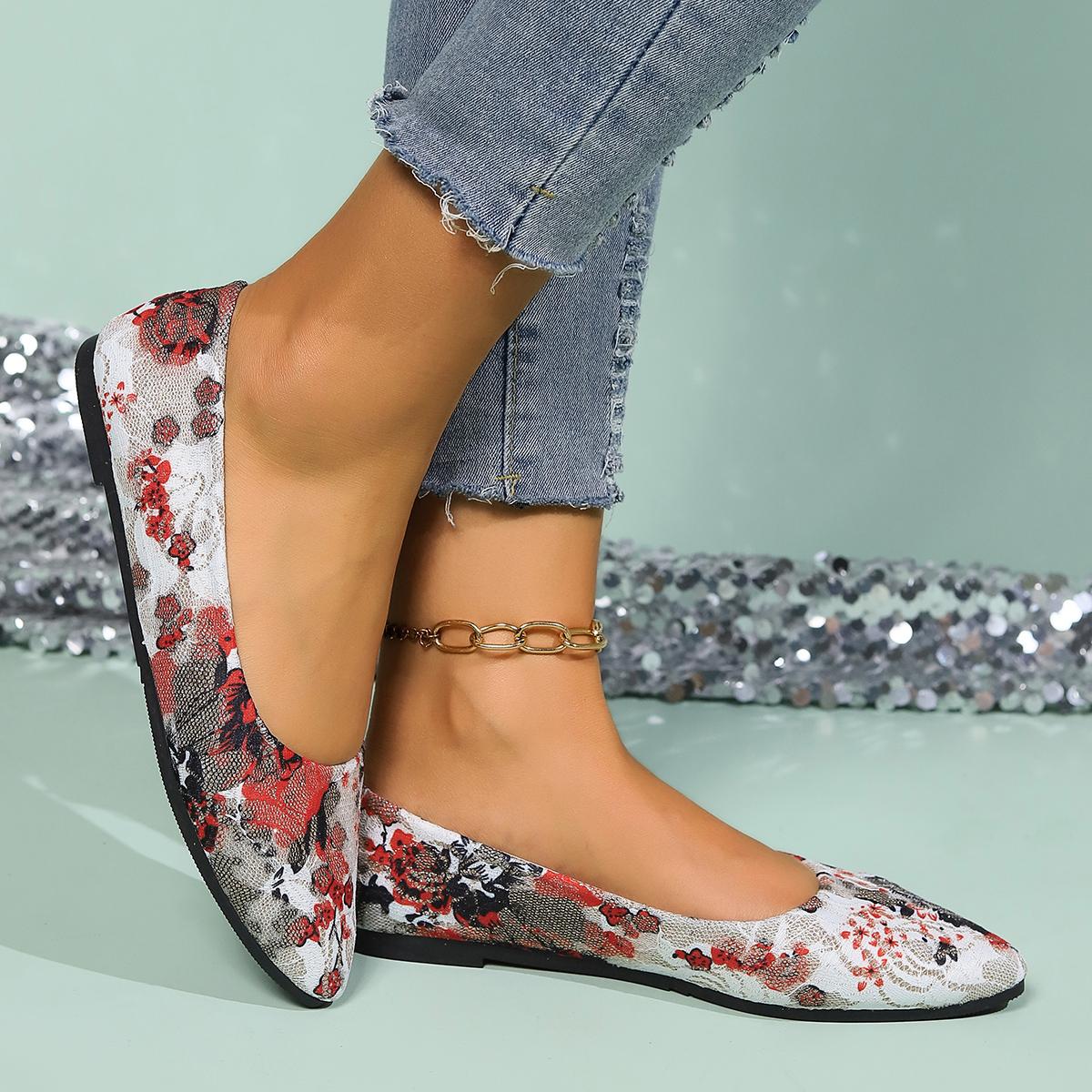 

Fashion Women s Retro Flower Embroidered Low-top Shoes 2024 Spring and Autumn Hollow Breathable Lightweight Large Size Flat Casual Shoes 35