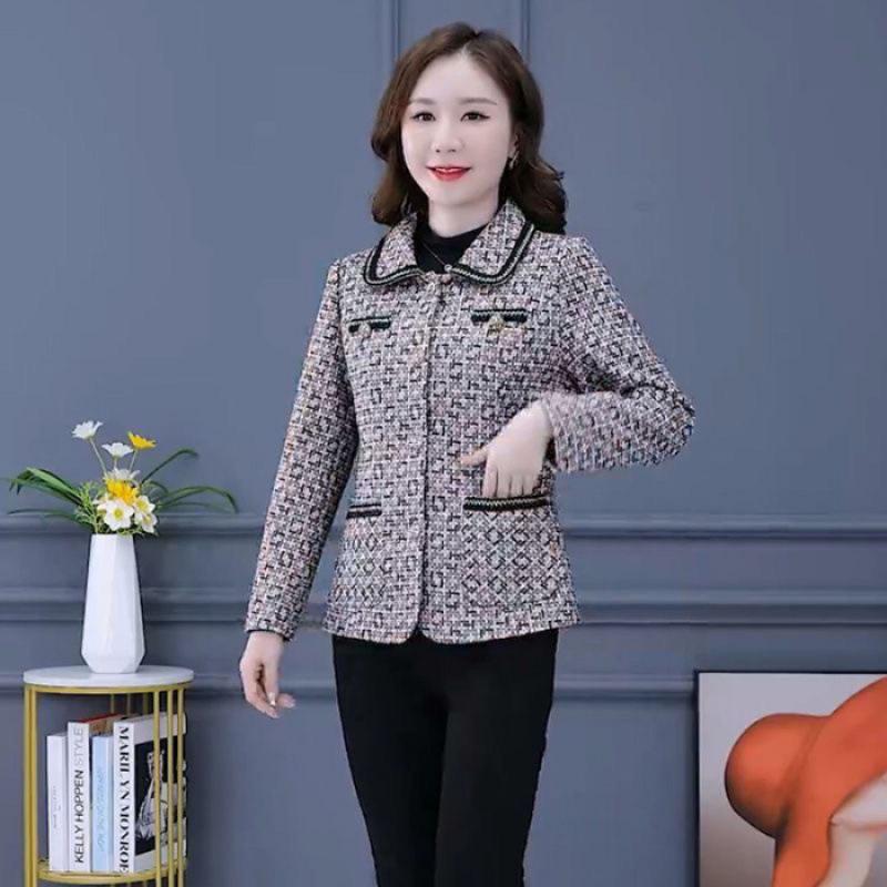 

Women s Petite Lapel Jacket - Age-Reducing, Stylish Autumn/Winter Wear 5XL сірий колір