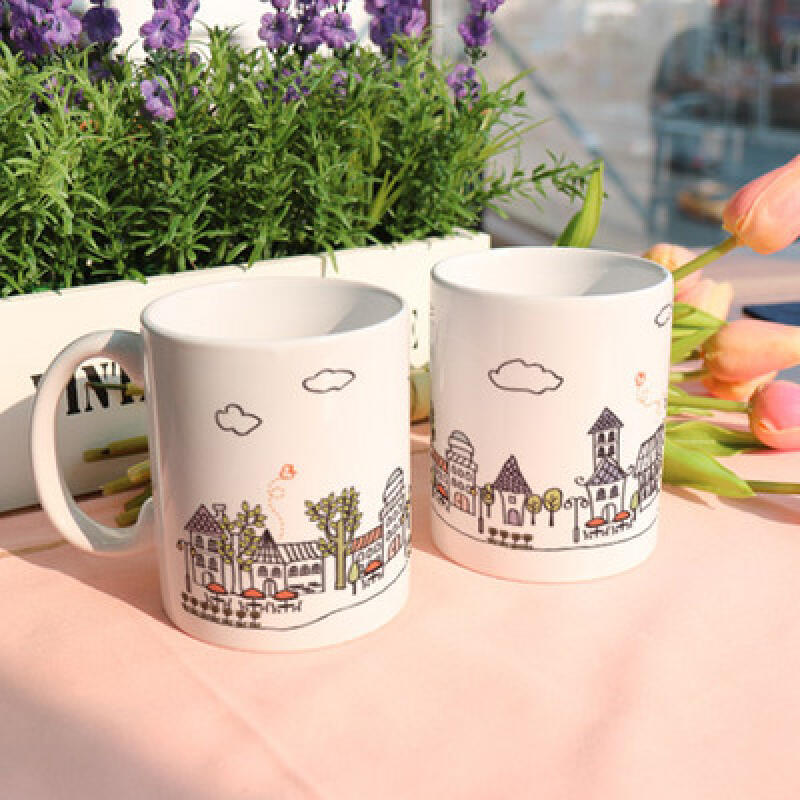 tc182-Design Mug 2p-Village Scene