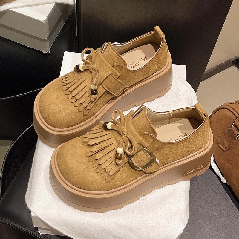 

Биркен одинарная обувь женская 2025 ранняя осень новая универсальная мягкая подошва Биркен круглый носок с бахромой на одном педале ленивые Доуду одинарная обувь 40 верблюд