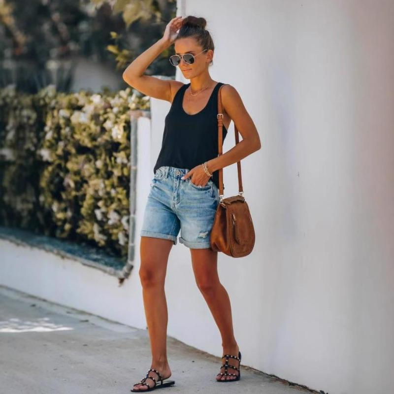 Women's Distressed Denim Shorts Mid Rise Raw Hem Casual Summer Jean Shorts