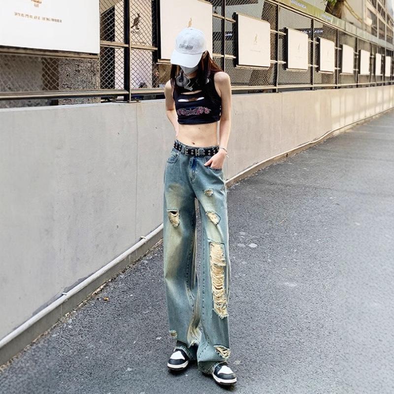 Retro Wide-Leg Ripped Jeans for Women - Spring/Summer 2025 Trend