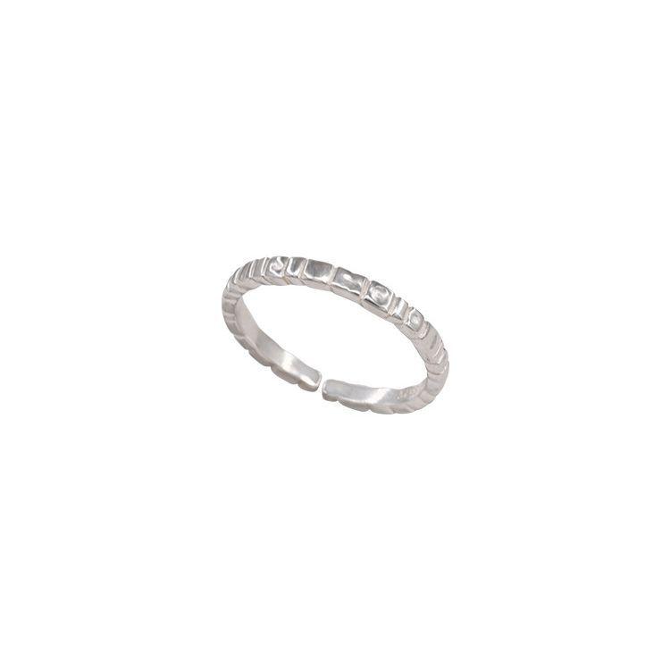 Minimalist Irregular Silver-Plated Women's Index Ring 2025 Trend
