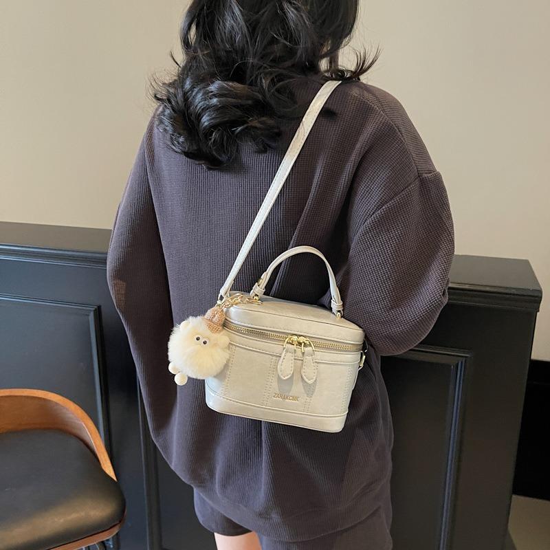 Popular small bag women's summer new versatile messenger bag box bucket bag