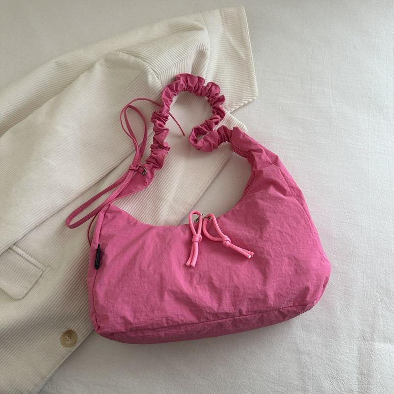 New drawstring pleated cloud bag autumn and winter new portable shoulder bag niche design messenger bag