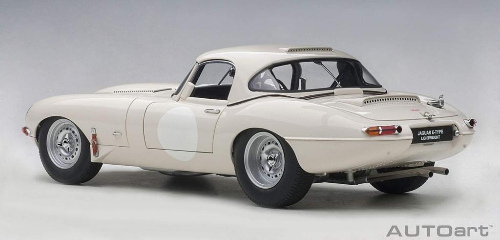 AUTOart Jaguar Lehký typ E Bílý Hotový Produkt 1/18