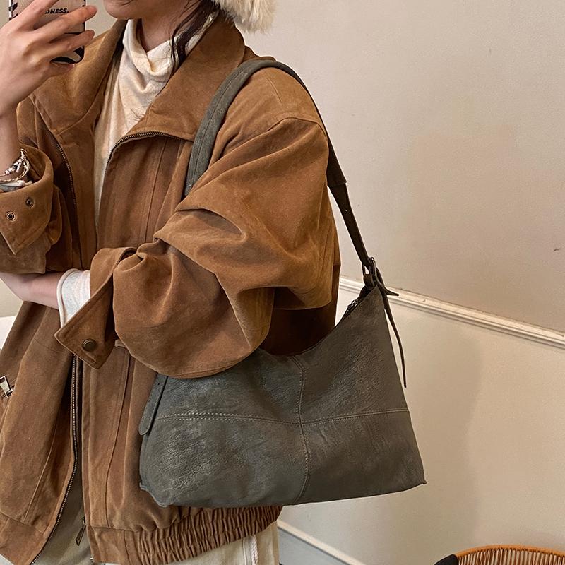 PU Shoulder Bag Women Fashion Hobo Bag With Minimalist Design Soft Texture Handbag Everyday Use