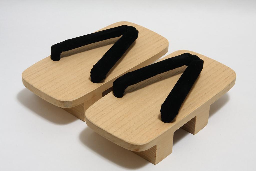 Hasegawa Paulownia Wood Geta Sandals with Black Made In Size M Men's Two-Toe Straps, Japan,