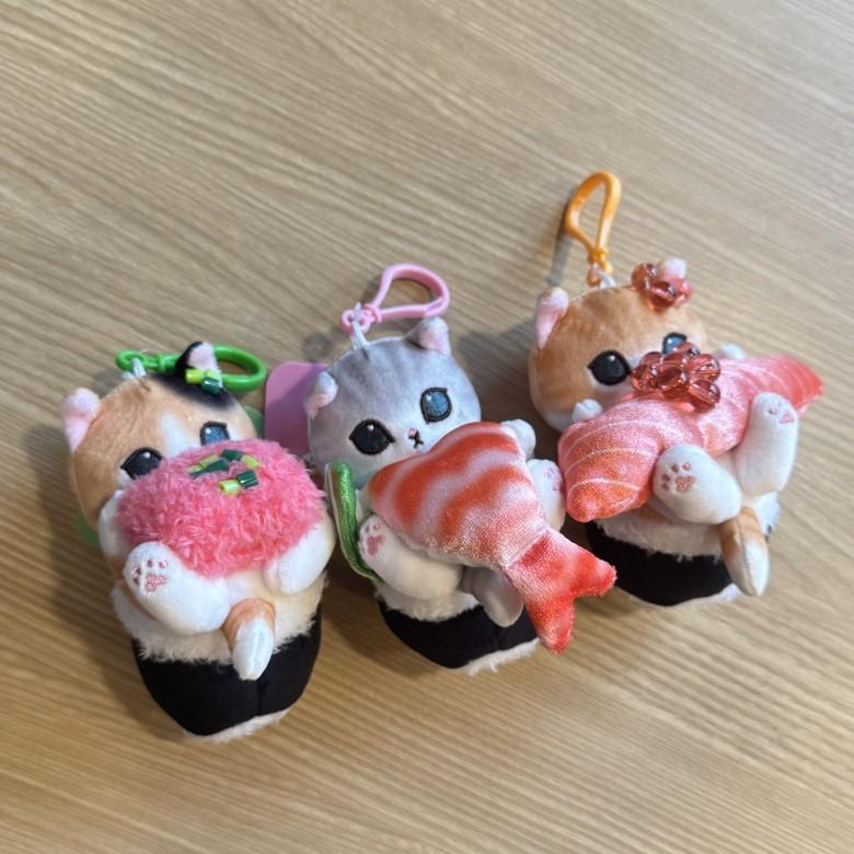 Sushi Fish Cat Plush Keychain With Short Pile Faux Fur For Girls And Teens