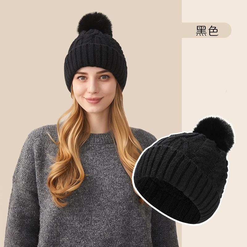 

High-quality knitted hat, thickened, versatile, warm, ear protection, windproof, small hat for women, advanced sense of autumn and winter M（56-58cm） чорний