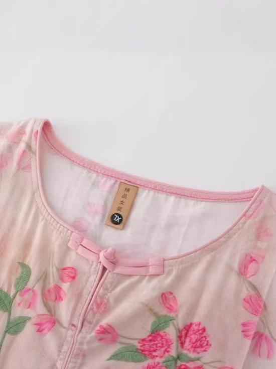 Women's Summer Embroidery Top: Breathable Seven-Sleeve Tang Blouse