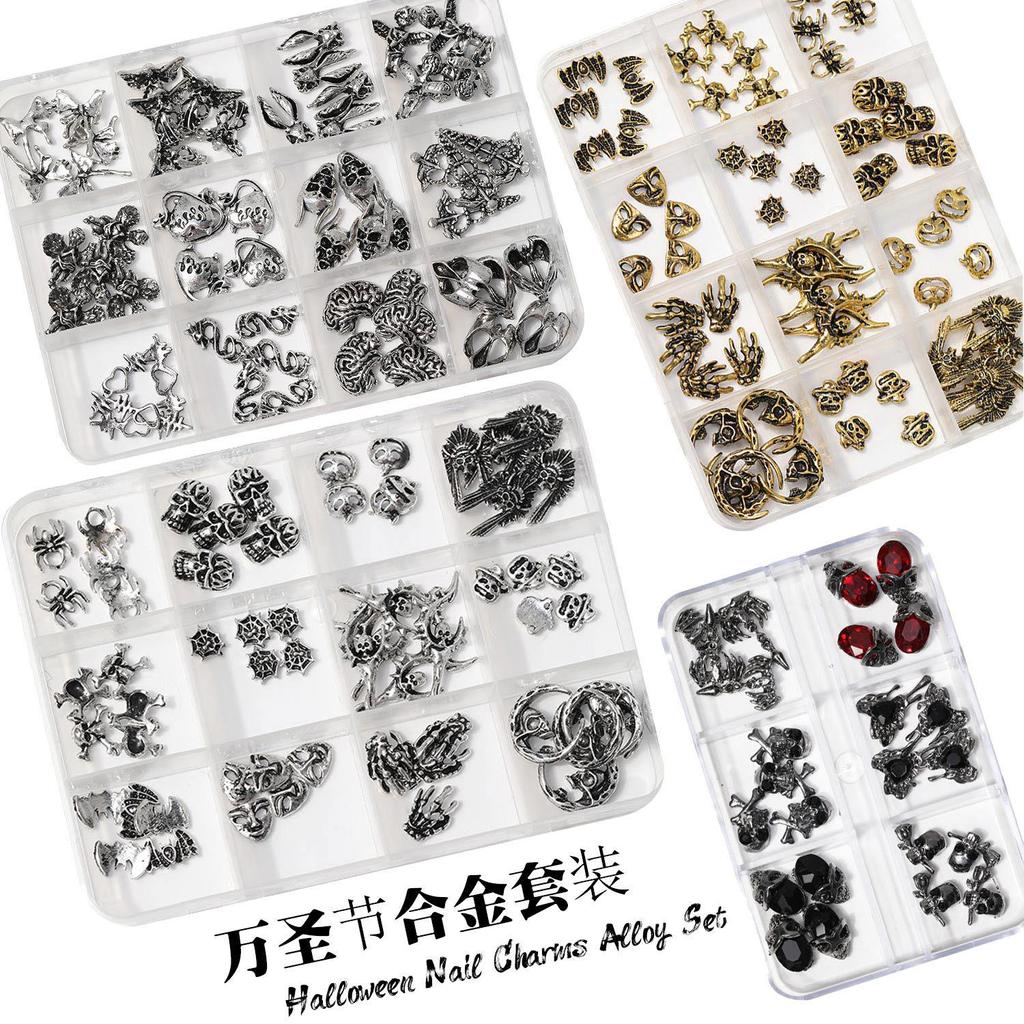 2024 Halloween Nagelkunst Set: Totenkopf, Geist, Spinne & Fledermaus Legierungsdekorationen
