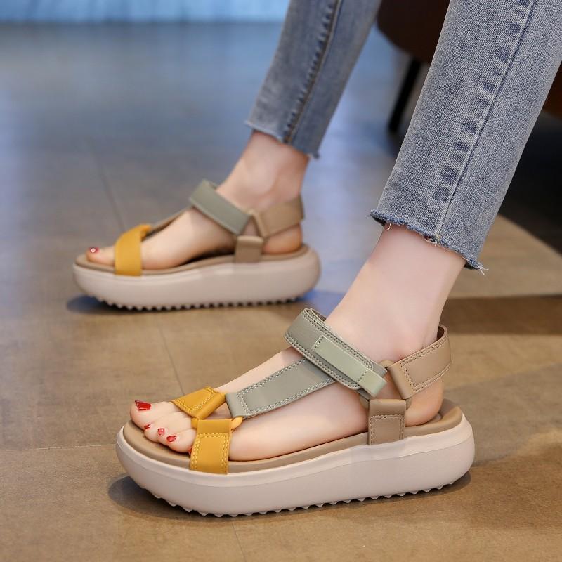 Fashion and comfortable soft-soled sandals women's summer new versatile leisure sports thick-soled Velcro