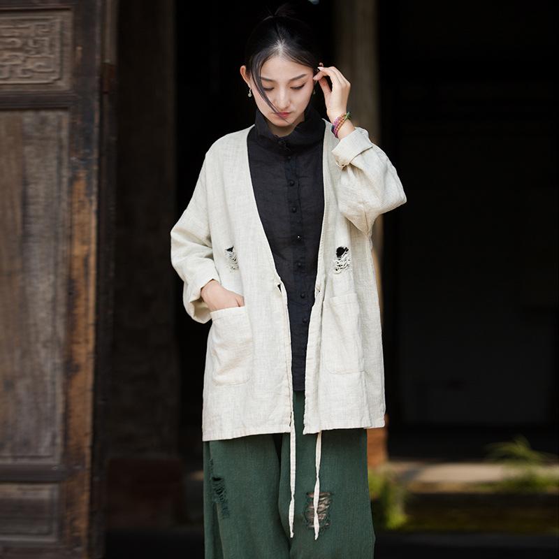 

Johnature Women Vintage Belt Shirts Solid Color Patchwork Pockets Blouses Autumn Loose Hole Female Shirts One Size бежевый