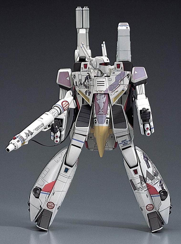Hasegawa Strike Battroid Valkyrie Minmay Guard 65768 1/72 VF-1S