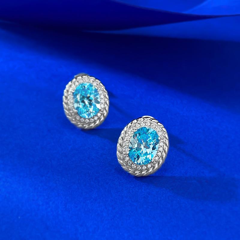 1.5 Carat Sky Blue Threaded Stud Earrings Light Luxury Temperament