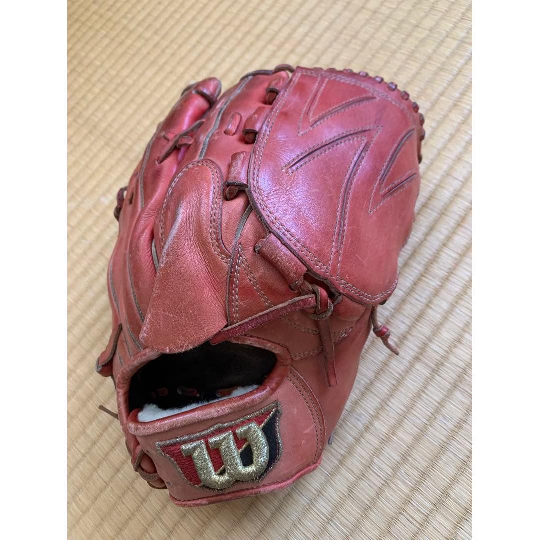 Used Wilson Staff Pitcher s Glove