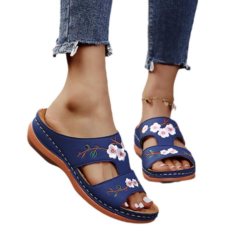 2025 Foreign Trade Large Size One-character Slippers Women's Summer Roman Shoes Slope Heel Platform Sandals Embroidered Flower Women's Cool Slippers