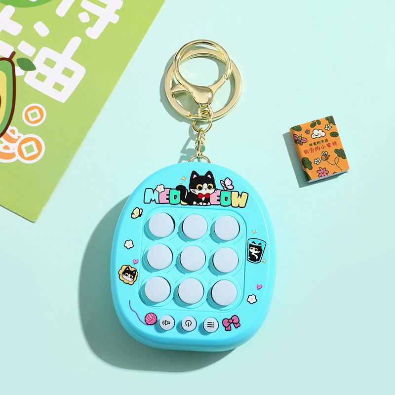 Tic-Tac-Toe Keychain: Cute Cartoon Decompression Toy for Kids