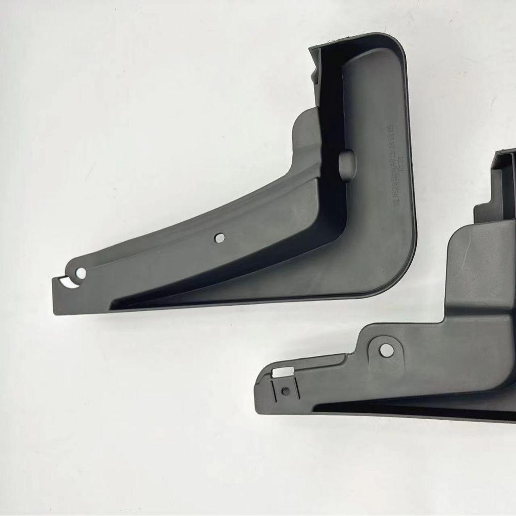 Dongfeng Fengshen L7/Haohan/SKY01 Auto-Kotflügel-Modifikation - Frostschutz Weichgummi, Stanzfreie Installation.