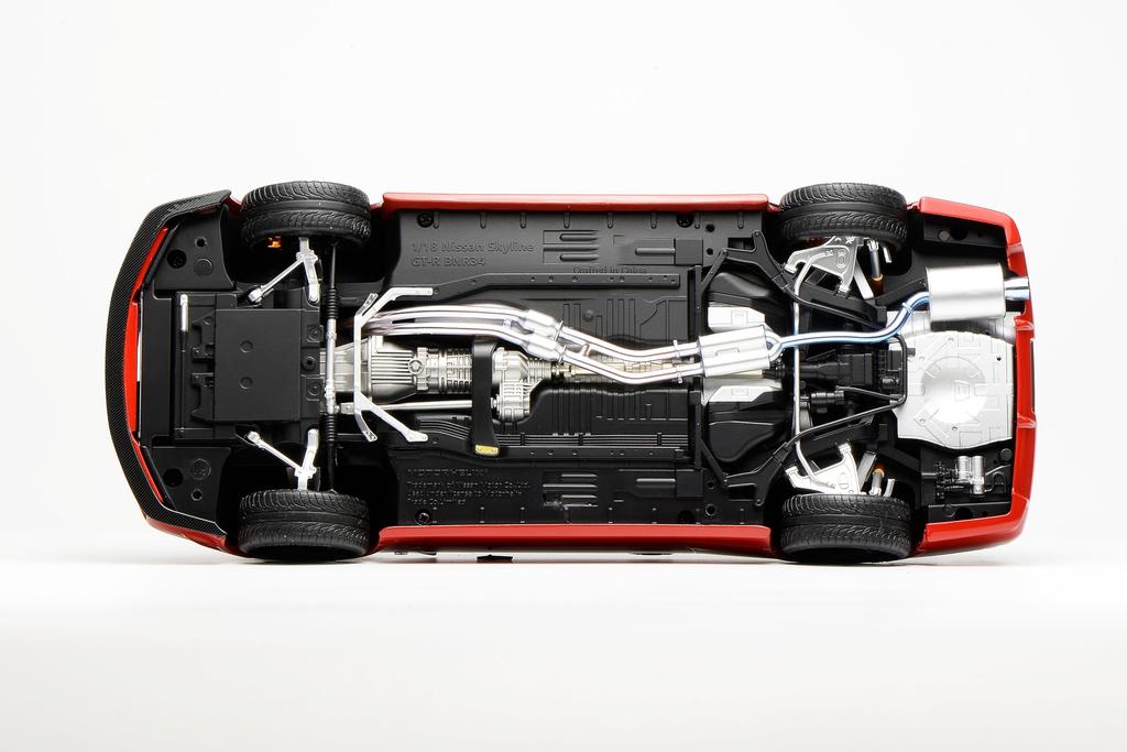 FREESTYLE MOTORHELIX Scale Nissan SKYLINE CUSTOMIZED VERSION ACTIVE RED M83411 1/18 GT-R (R34) (Finished Product)